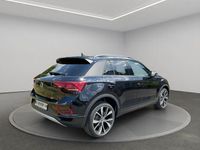 Neu VW T-Roc Style 150 PS (110 kW) 2025 Schwarz SUV