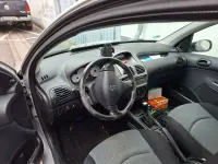 Gebraucht Peugeot 206 88 PS (64 kW) 2005 Silber Limousine