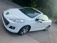 Gebraucht Peugeot 207 CC 120 PS (88 kW) 2014 Weiß Cabrio