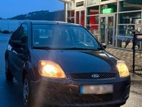 Gebraucht Ford Fiesta 63 PS (46 kW) 2006 Grau Kleinwagen