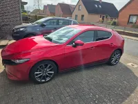 Gebraucht Mazda 3 122 PS (89 kW) 2019 Rot Coupé