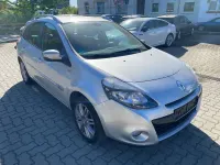 Gebraucht Renault Clio GrandTour Night&Day 103 PS (75 kW) 2012 Platingrau Kombi