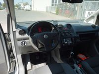 Gebraucht VW Caddy Team 140 PS (102 kW) 2010 Silber Van / Kleinbus