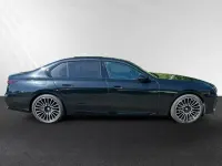 Gebraucht BMW 740 M Sport 299 PS (219 kW) 2025 Black sapphire metallic Limousine