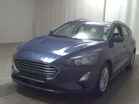 Käytetty Ford Focus Titanium 125 HP (91 kW) 2021 Sininen Sedan
