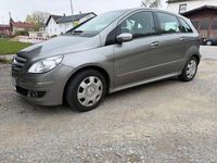 Gebraucht Mercedes B200 140 PS (102 kW) 2007 Grau Van / Kleinbus