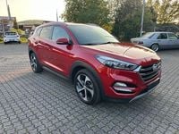 Gebraucht Hyundai Tucson Style 141 PS (103 kW) 2017 Rot SUV