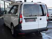 Gebraucht VW Caddy Maxi 102 PS (75 kW) 2022 Weiß Van / Kleinbus