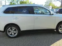 Gebraucht Mitsubishi Outlander Plus 150 PS (110 kW) 2014 Perlmuttweiß SUV