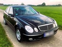 Gebraucht Mercedes E240 Avantgarde 177 PS (130 kW) 2002 Schwarz Limousine