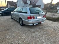 Gebraucht BMW 520 170 PS (125 kW) 2001 Silber Kombi