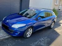 Gebraucht Renault Mégane III Dynamique 131 PS (96 kW) 2010 Blau Limousine