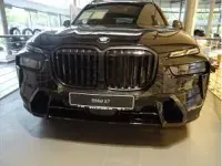 Gebraucht BMW X7 352 PS (258 kW) 2026 Grau (skyscraper grau metallic) SUV
