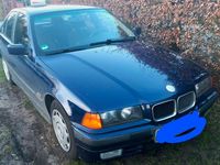 Gebraucht BMW 316 102 PS (75 kW) 1995 Blau Limousine