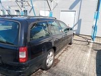 Second-hand Opel Omega 144 CP (105 kW) 2002 Negru Break
