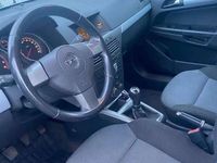 gebraucht Opel Astra TÜV neu | Klimaautomatik | Einparksensor