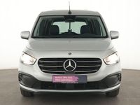 Gebraucht Mercedes T160 Style 102 PS (75 kW) 2024 Helvinsilber Van / Kleinbus