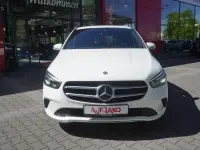 Gebraucht Mercedes B250 Progressive 224 PS (164 kW) 2019 Weiß Van / Kleinbus