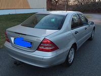 Gebraucht Mercedes 200 121 PS (88 kW) 2003 Silber Limousine