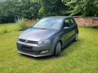 Gebraucht VW Polo 90 PS (66 kW) 2010 Grau Kleinwagen