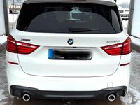 Gebraucht BMW 220 Gran Tourer M Sport 190 PS (139 kW) 2018 Weiß Van / Kleinbus
