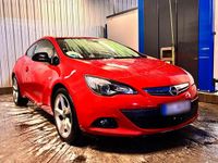 Gebraucht Opel Astra GTC 140 PS (102 kW) 2013 Rot Coupé