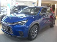 Neu Lexus LBX 136 PS (100 kW) 2025 Blau SUV