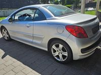 Gebraucht Peugeot 207 CC 109 PS (80 kW) 2008 Silber Cabrio