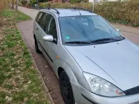 Gebraucht Ford Focus 101 PS (74 kW) 2003 Grau Kombi