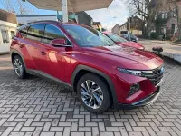 Gebraucht Hyundai Tucson Trend 136 PS (100 kW) 2022 Rot SUV