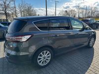 gebraucht Ford S-MAX S-MaxTitanium 2.0 Aut. / 7-Sitzer / LED / Sync3