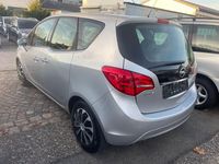 Gebraucht Opel Meriva Innovation 120 PS (88 kW) 2011 Silber Van / Kleinbus
