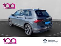 gebraucht VW Tiguan Active TSI Navi LED ACC El. Heckklappe Apple CarPlay Android Auto 3-Zonen-Klimaautom.