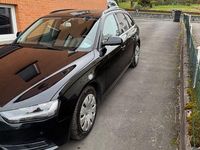 Second-hand Audi A4 Ambiente 143 CP (105 kW) 2012 Negru Break