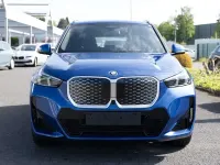 Neu BMW iX1 M Sport 230 kW (313 PS) 2025 Blau SUV