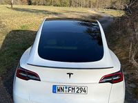 Gebraucht Tesla Model Y Standard Range 219 kW (299 PS) 2023 Weiß SUV