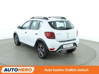 Gebraucht Dacia Sandero Celebration 90 PS (66 kW) 2018 Weiß Kleinwagen