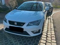 Second-hand Seat Leon FR 140 CP (102 kW) 2013 Alb Berlinǎ