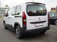 Gebraucht Peugeot Rifter 110 PS (80 kW) 2022 Weiß Van / Kleinbus