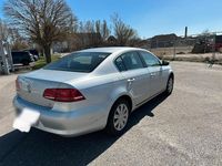 Gebraucht VW Passat 120 PS (88 kW) 2011 Silber Limousine