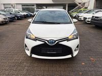 Gebraucht Toyota Yaris Hybrid Edition-S 75 PS (55 kW) 2017 Weiß Kleinwagen