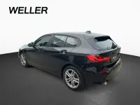 Gebraucht BMW 118 Advantage 136 PS (100 kW) 2022 Schwarz (schwarz) Kleinwagen