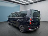 Second-hand Ford Tourneo 232 CP (170 kW) 2025 Negru Monovolum