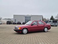 Gebraucht Mercedes 190 109 PS (80 kW) 1992 Rot Limousine