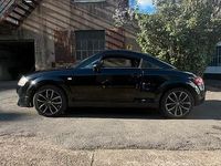 Second-hand Audi TT 150 CP (110 kW) 2003 Negru Coupe