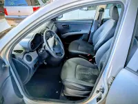 Gebraucht Hyundai i10 69 PS (50 kW) 2012 Grau Kleinwagen