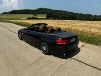 Gebraucht BMW 320 Cabriolet Performance 177 PS (130 kW) 2009 Schwarz Cabrio
