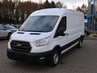 Gebraucht Ford Transit Trend 131 PS (96 kW) 2023 Weiß Limousine