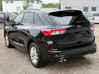 Usado Ford Kuga ST-Line 150 HP (110 kW) 2020 Preto SUV
