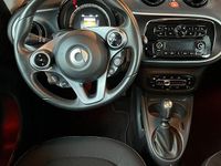 Gebraucht Smart ForFour 90 PS (66 kW) 2019 Schwarz Kleinwagen